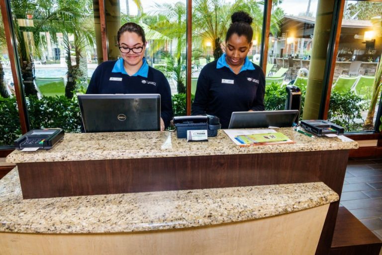 Ongoing Vacancies for Front Desk Agents in the United Kingdom